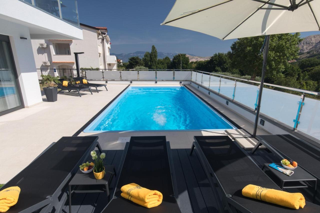 Villa Supernus With Heated Pool Baska  Ngoại thất bức ảnh